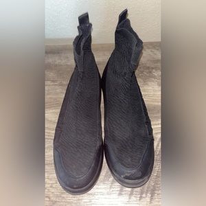 Size 11 Versace Jean ‘sock’ shoes